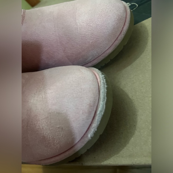 Juicy Couture Girls Cozy Faux Fur Rhinestone Boots - Picture 5 of 8